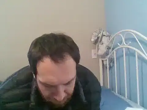 Snapshot of SmokingSloth chatting on 01-18-25, 03:59 SmokingSloth online show from 01-18-25, 03:59