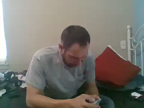 Snapshot of SmokingSloth chatting on 03-18-25, 06:48 SmokingSloth online show from 03-18-25, 06:48