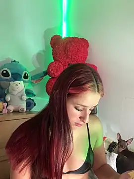 Snapshot of hannaa_brown chatting on 03-12-25, 06:33 hannaa brown online show from 03-12-25, 06:33