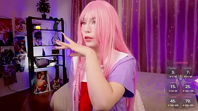 Carolina Leep online show from 01-12-26, 01:27