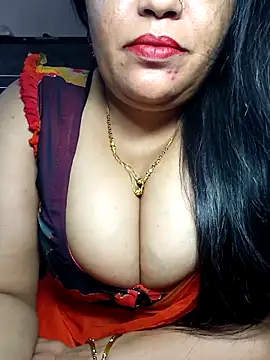 Snapshot of sneha_rose chatting on 05-05-26, 04:59 sneha rose online show from 05-05-26, 04:59