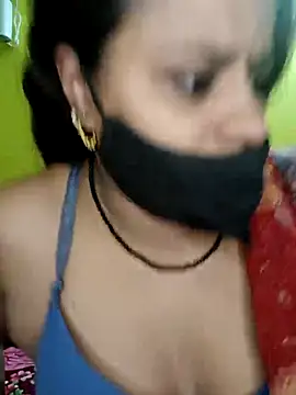 Snapshot of Sexyranibhabhi chatting on 02-24-25, 01:42 Sexyranibhabhi online show from 02-24-25, 01:42