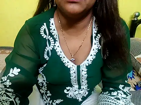 Snapshot of Sexyranibhabhi chatting on 10-23-25, 03:00 Sexyranibhabhi online show from 10-23-25, 03:00