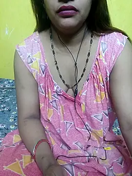 Snapshot of Sexyranibhabhi chatting on 06-05-26, 06:52 Sexyranibhabhi online show from 06-05-26, 06:52
