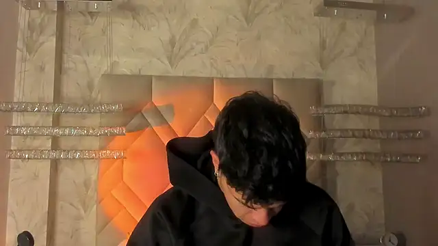 Snapshot of AndyPalmer_ chatting on 12-27-24, 01:28 AndyPalmer online show from 12-27-24, 01:28