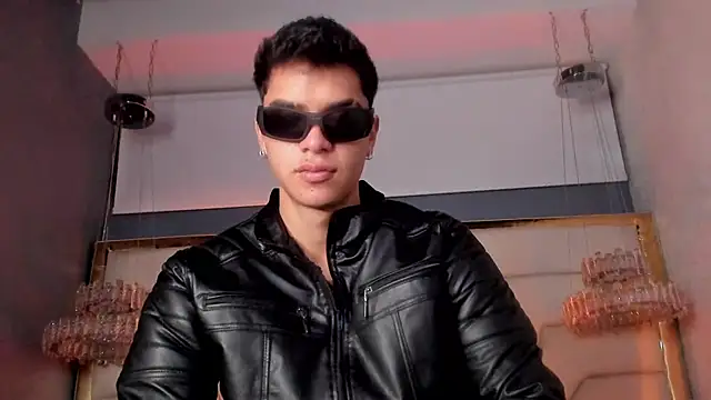 Snapshot of AndyPalmer_ chatting on 01-18-25, 03:05 AndyPalmer online show from 01-18-25, 03:05