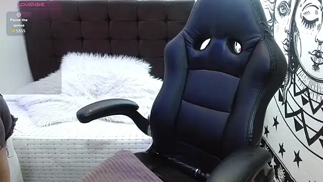 AlexandraJones  online show from 02-16-26, 10:28