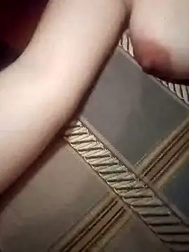 Snapshot of ZeFFirky chatting on 01-25-25, 04:03 ZeFFirky online show from 01-25-25, 04:03