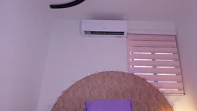 anisha x online show from 12-02-25, 07:20