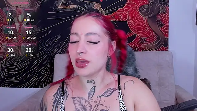 annika taylor online show from 04-10-26, 03:01