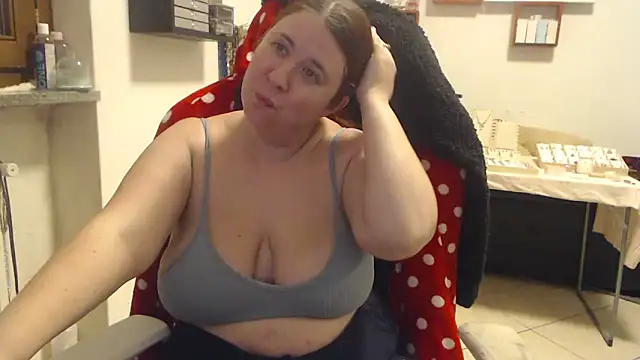 valerysexy online show from 10-31-25, 11:06