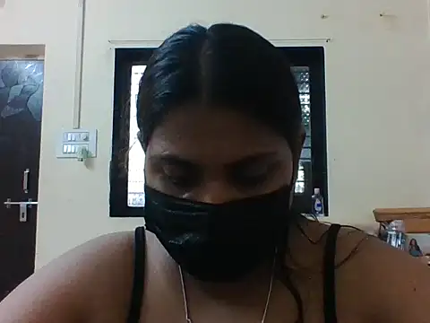 Snapshot of Hotmilfxox chatting on 05-29-26, 09:07 Hotmilfxox online show from 05-29-26, 09:07