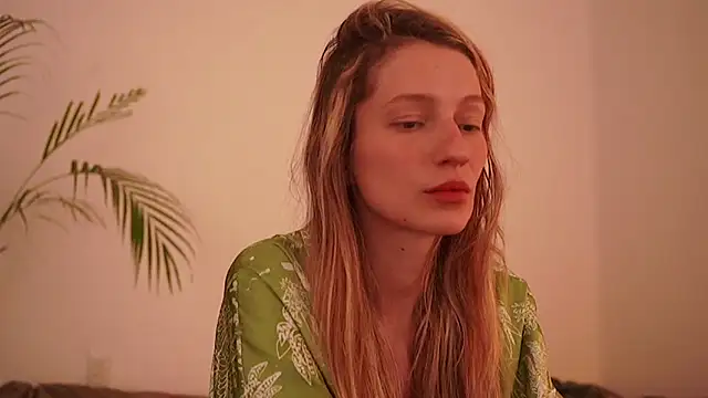 Snapshot of Stephany_talks chatting on 02-03-26, 02:53 Stephany talks online show from 02-03-26, 02:53