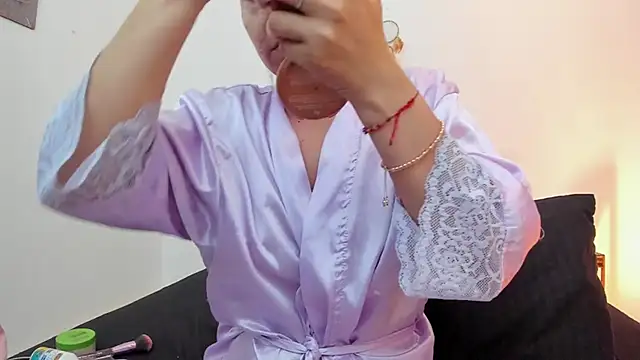 Sofia Walke1 online show from 10-23-25, 02:00