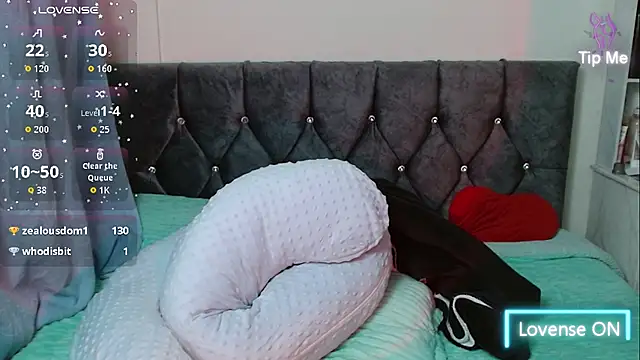 Shaarongp online show from 05-27-26, 01:46