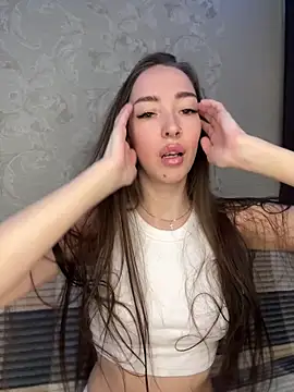 Snapshot of virginiaaaaa chatting on 11-21-25, 04:33 virginiaaaaa online show from 11-21-25, 04:33