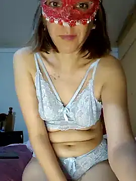 Lunababymylove online show from 12-30-24, 03:36