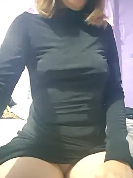 Lunababymylove online show from 01-17-26, 03:00