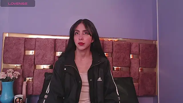 ling ling24 online show from 02-05-25, 03:13