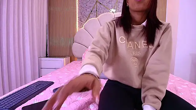 nata luna online show from 11-09-25, 07:12