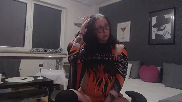 Snapshot of EiskalterEngel74 chatting on 02-15-25, 09:48 EiskalterEngel74 online show from 02-15-25, 09:48