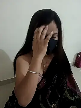 Snapshot of payal_sharma1 chatting on 01-12-25, 01:32 payal sharma1 online show from 01-12-25, 01:32