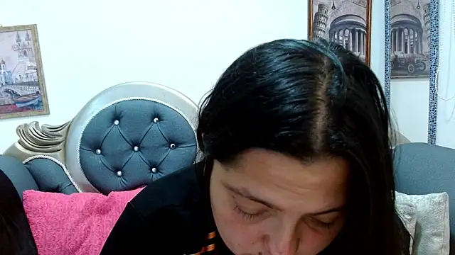Snapshot of KataleyaStiward chatting on 06-20-26, 01:58 KataleyaStiward online show from 06-20-26, 01:58