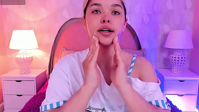 angeline teen online show from 05-19-26, 12:11