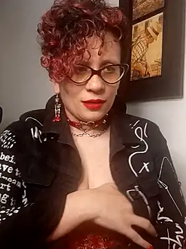 Snapshot of Daneshka_naughty chatting on 12-08-24, 06:01 Daneshka naughty online show from 12-08-24, 06:01