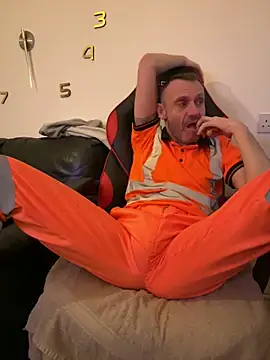 Snapshot of bigkeven4 chatting on 01-06-26, 05:27 bigkeven4 online show from 01-06-26, 05:27