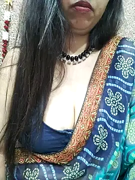 Snapshot of Aradhya-Sharma chatting on 02-12-25, 11:51 Aradhya-Sharma online show from 02-12-25, 11:51