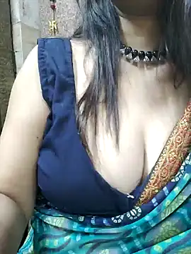 Snapshot of Aradhya-Sharma chatting on 03-16-25, 07:27 Aradhya-Sharma online show from 03-16-25, 07:27