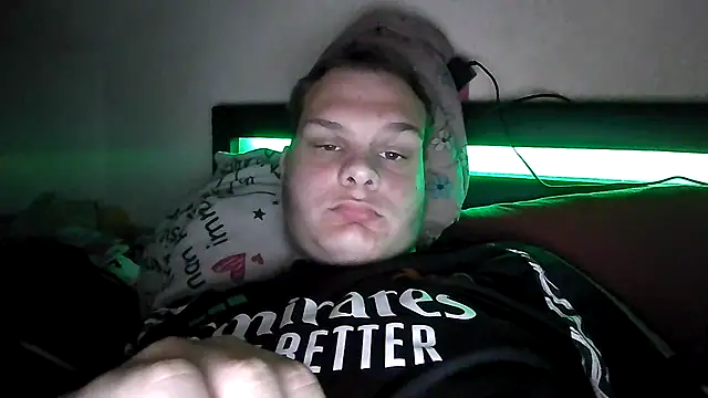 Snapshot of Nicolasjlhkjzl chatting on 07-16-26, 01:06 Nicolasjlhkjzl online show from 07-16-26, 01:06