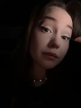 Peachy Dream online show from 03-12-26, 04:35