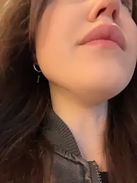 Snapshot of Peachy_Dream chatting on 04-19-26, 03:11 Peachy Dream online show from 04-19-26, 03:11