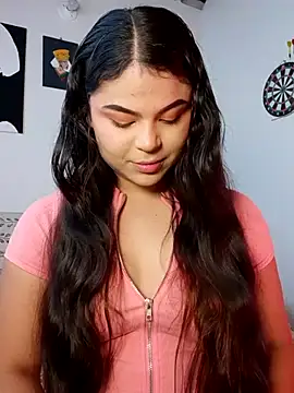 Cleo hills online show from 03-19-25, 01:40