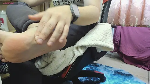 Queen Sport online show from 10-30-25, 07:32