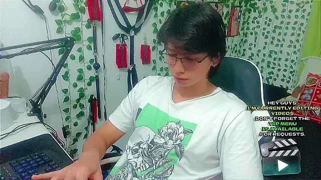 Andy gray online show from 04-12-26, 12:32