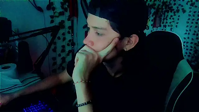 Andy gray online show from 04-14-26, 06:36