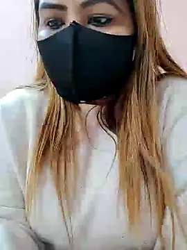 Snapshot of Ruchikalive chatting on 01-25-25, 01:19 Ruchikalive online show from 01-25-25, 01:19