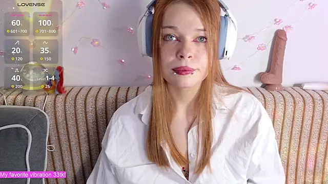 ValBae online show from 11-24-25, 09:36