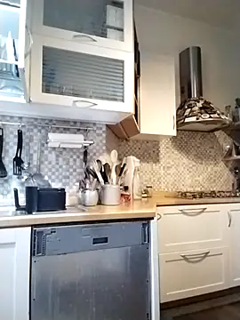 Frabox65 online show from 10-22-25, 04:57