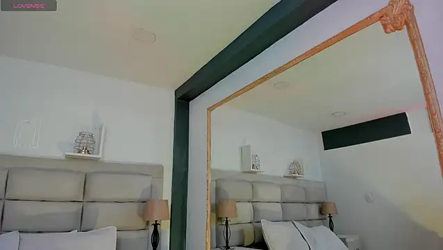 Snapshot of ailynBlaze chatting on 01-06-25, 02:03 ailynBlaze online show from 01-06-25, 02:03