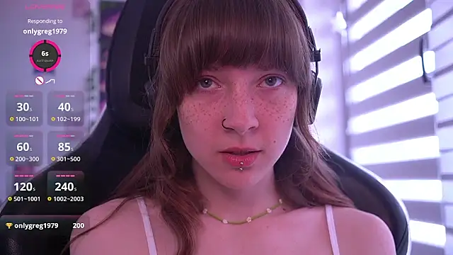 Snapshot of juliapie chatting on 05-30-26, 12:02 juliapie online show from 05-30-26, 12:02