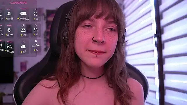 Snapshot of juliapie chatting on 06-13-26, 04:38 juliapie online show from 06-13-26, 04:38