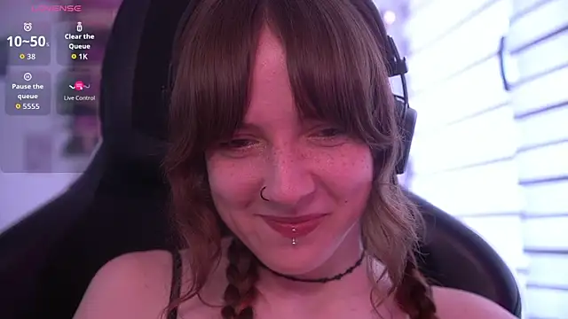 juliapie online show from 06-30-26, 02:07