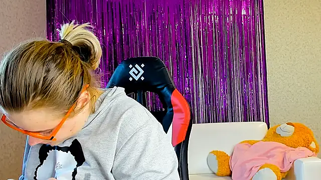 Seductive She Wolf online show from 03-07-25, 12:34