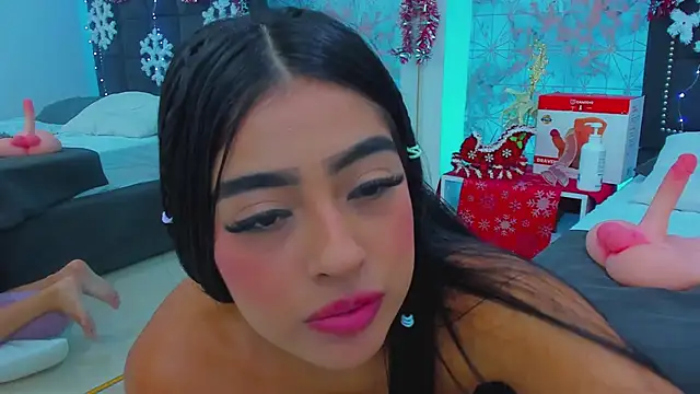 Mia-Monroe online show from 12-22-24, 01:45