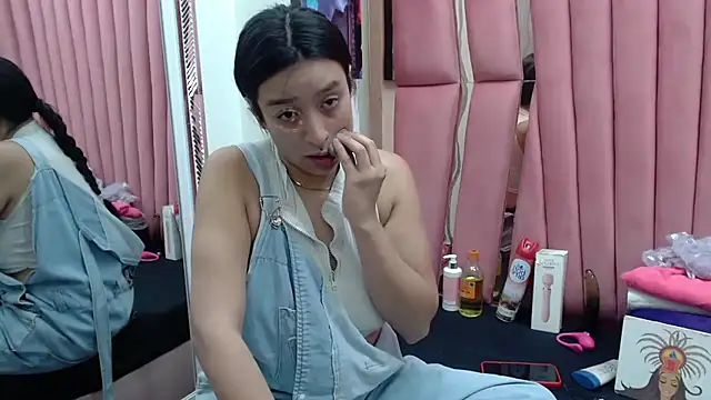 Sarah Hornny online show from 03-14-25, 03:15