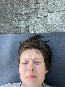 KatieBARBiE98 online show from 04-17-26, 01:14